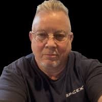 600+ "Bossie" profiles