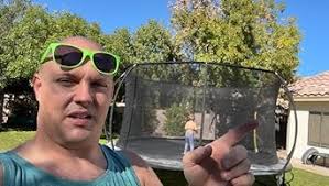 Amazon.com : JUMPZYLLA Trampoline Outdoor 8FT 10FT 12FT 14FT 15FT 16FT with  Enclosure and Ladder, ASTM Approved Recreational Trampoline for Kids and  Adults, Anti-Rust Coated Frame (Green, 10FT) : Sports & Outdoors