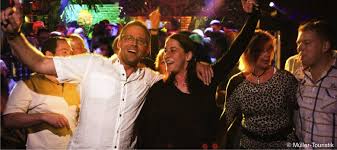 Auf pfarrer müllers spuren hinunter nach lech am arlberg. Muller Partytour Nach Grefrath Freitag Bis Sonntag Buchen