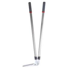 Extending from 60cm to 90cm, these shears are perfect for using on the tops of hedges, easily trimming smaller branches and stems. Kent Stowe Edging Shears
