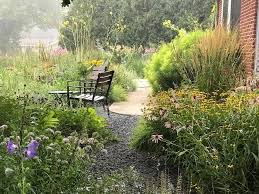 Austin Eischeid Garden Design In 2020 Naturalistic Garden Garden Design Front Yard Landscaping