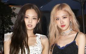 Born january 16, 1996), known mononymously as jennie, is a south korean singer and rapper. Blackpink S Jennie And Rose Are Working On New Music In La
