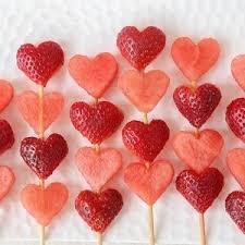 Fraises D Amour Brochette Fruits Brochettes De Fruits Pour Enfants Aperitif Sucre
