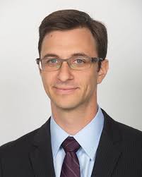 Let's see that 'Cane pride! @umlawimmigrationclinic students 2L Daniel  Valentin, 2L Ashley Plotkin, 3L David Mancia-Orellana, 2L Alejandra  Gonzales, 2L Abbey Schultz, and 2L Dora Haque recently went to Krome  Immigration Court