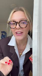 Aritzia Rich Brown Blazer