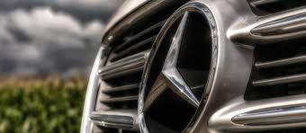 Mit rund 2.000 mitarbeitern bieten wir unseren rund einer million kunden mobilität, finanziellen spielraum und sicherheit. Bahnbrechendes Urteil Gegen Die Mercedes Benz Bank Widerruf Schlagt Durch Akh H