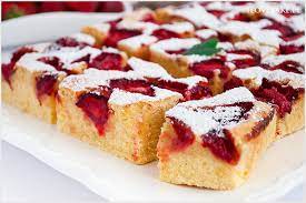 Dziś zapraszam was na pyszne ciasto z truskawkami i budyniem (kruche). Budyniowe Ciasto Z Truskawkami I Love Bake