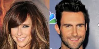 Jennifer Love Hewitt Feels Like "Total Fool" for Revealing Adam Levine Crush