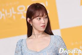 They include go ara, gong seung yeon, han ji min, kim sung oh, lee sung kyung, lee young ae and seo kang joon. Sungkyung S Lovely Hazel Eyes Were Shining At The Press Conference Korea Dispatch