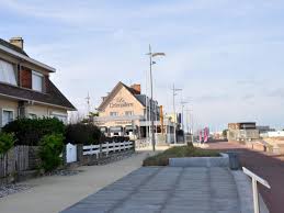 Hotel La Cremaillere Hotel Logis Courseulles Sur Mer Sejour Basse Normandie Hotel Cremaillere Tourisme En France
