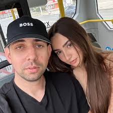 How to remove the speed governor in a car?