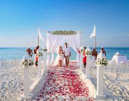 Huvafen Fushi Maldives Wedding Wedding Venues Beach Luxury Destination Wedding