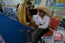 Apa yang dimaksud dengan seni musik tradisional nusantara january 20, 2019 post a comment post a comment 5 Jenis Alat Musik Tradisional Nusantara Bagaimana Cara Memainkannya Seleb Tempo Co
