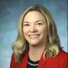 Lori Paine's Instagram, Twitter & Facebook