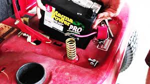 Without this battery, the lawn mower will fail to start. Top 5 Best Riding Lawn Mower Tractor Batteries 2021