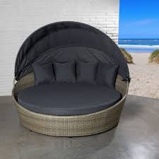 Sonneninsel Miami Aus Polyrattan Mit Sonnenverdeck Fur Traumhafte Stunden Im Garten Lassen Sie Einfach Mal Die Seele Baume Gartenmuschel Gartenmobel Garten