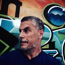 Deanne Stuart's Instagram, Twitter & Facebook