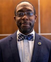 Protestors condemn Waterloo after no cease-fire resolution