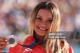 839 Photos & High Res Pictures