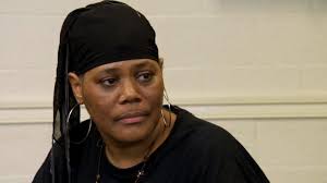 Watch Restaurant: Impossible • Season 9 Full Episodes Online