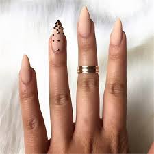 Short oval #squovalnails #acrylicnailsround #acrylicnailsoval : Short Oval Acrylic Nails Black Novocom Top