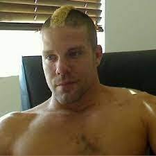 Shawn Dennsteadt's Instagram, Twitter & Facebook