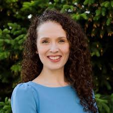 Grace Bravo (@GraceIBravo)