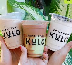 Dimana orang eropa dan orang amerika menyebut kopi robusta dengan nama java robusta. 10 Kedai Es Kopi Susu Kekinian Di Jakarta Yang Paling Hits
