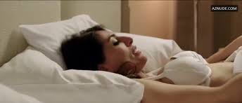 Caterina Murino Sexy sexy fragment in Fever - UPSKIRT.TV