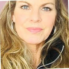 Theresa Kilian's Instagram, Twitter & Facebook