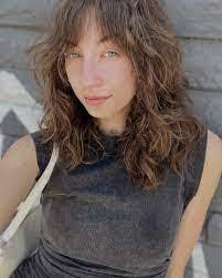 Delia Callahan's Instagram, Twitter & Facebook