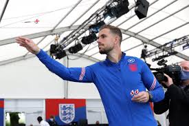 Jordan henderson struggled to help england going forward against slovakia at wembley last night as the fans made their frustration known. 69 Yyfylblsitm