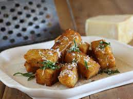 These pear, proscuitto, polenta bites are crispy, sweet, salty, and smoky good! Crispy Polenta Bites With Rosemary And Parmesan Recipe Maggie Beer