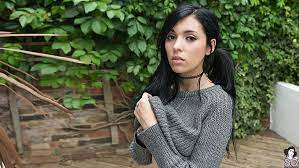 HD wallpaper: Suicide Girls, PetiteMarie, Coralinne Suicide, sweater, black  hair | Wallpaper Flare