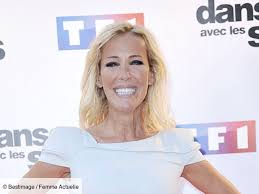 The singer prince wrote her a song. 2021 Ophelie Winter Back In The Song She Offers A Duet To A Talented Singer Femme Actuelle Le Mag