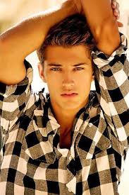 Edwin Carroll (eddiecarrolljr)