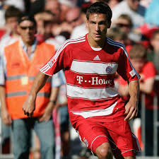 Despite many believing boateng would be the first out the exit door, recent reports in germany indicate that mats hummels is close to his departure from bayern munich. Goal On Twitter The Base Transfer Fee Also Makes Mats Hummels The Most Expensive Signing In Borussia Dortmund History