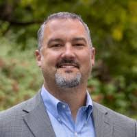 Pat Mctigue's Instagram, Twitter & Facebook