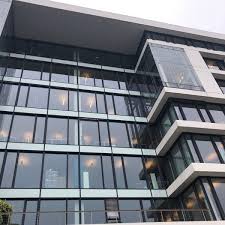 כשיהיו ציוצים, הם יופיעו כאן. K H Bank Hq Buro In Budapest