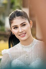 Looking for a photographer in the Penal area.please leave a contact number  when you recomending pleople. Thank you