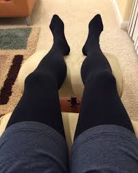 These sheer tights are the perfect match for mini skirt fashion. Hosiery For Men Guest Review Falke Pure Matt 100 Opaque Tights