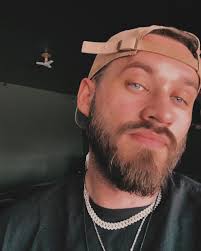 Tim Zeller (@itzdrspook) • Instagram photos and videos