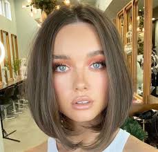 By getting a lob, you cut your hair at one of it fullest points, so your hair appears thicker from roots 6. The Lob Haircut Is The Biggest Post Quarantine Hair Trend Fashionisers C