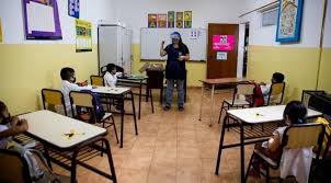 Luego de un año sin clases presenciales que fueron reemplazadas por videoconferencias debido a el ministerio de educación porteño estableció que las clases empiezan el miércoles 17 de febrero de. Iec7xj1l V5thm