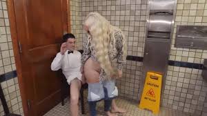 Waiter Getting Served a Big Round Booty Sex Tape With Jordi El Nino Polla, Nina  Kayy,