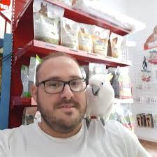 Lo era hace 2 semanas, ahora hablo con todo el mundo conociendo de todo  tipo de personas mas interesantes que el anterior