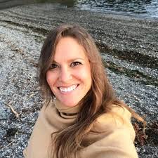 Hello my dear community! As I muster up the next singing retreat I am  calling out to all my badass humans out there that are wanting an exciting  voice retreat to connect