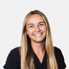 Tami Rouse's Instagram, Twitter & Facebook