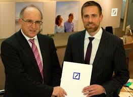 Kreis Lorrach Deutsche Bank Festigt Starke Position Kreis Lorrach Verlagshaus Jaumann