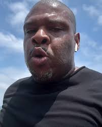 Larry "Legend" Spivey (@bornlegendsmedia) • Instagram photos and videos